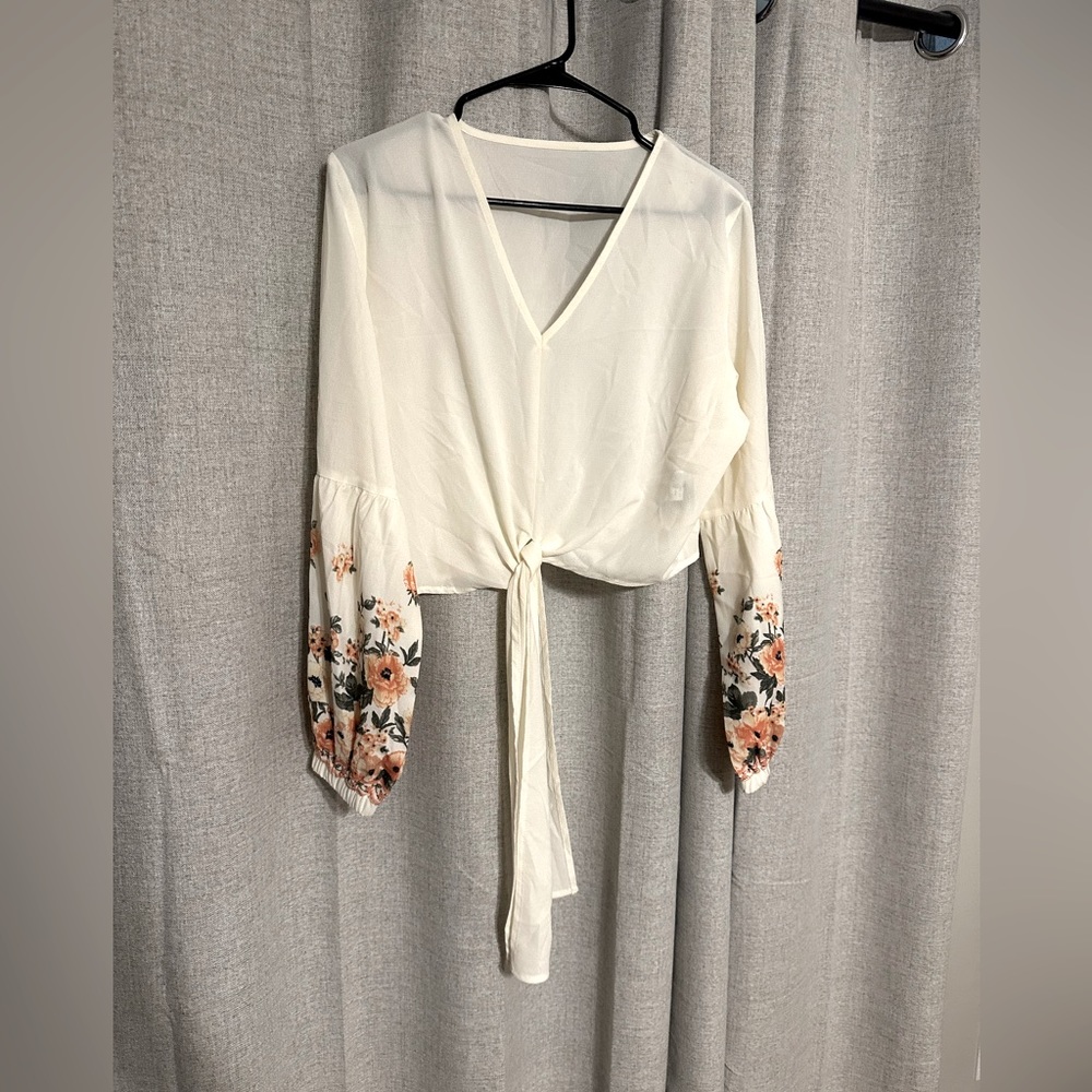 Floral Long Sleeved Crop Top